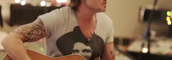 Go Behind the Scenes on Keith Urban’s “Blue Ain’t Your Color” From “Ripcord” Album