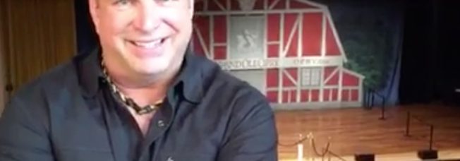 Teary-eyed Garth Brooks Shares CMA Award Nomination Reaction and More From the Ryman