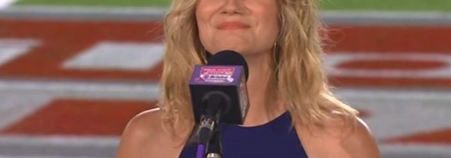 Watch Jennifer Nettles Deliver Stunning “Star-Spangled Banner” Before Biggest College Football Crowd