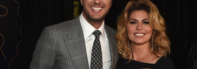 Photo Gallery: Carrie Underwood, Luke Bryan, Chris Stapleton, Florida Georgia Line and Thomas Rhett Shine at the “CMT Artists of the Year” Show