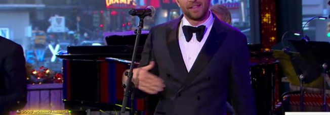 Brett Eldredge Spreads Christmas Cheer on “Good Morning America” and “Live With Kelly”