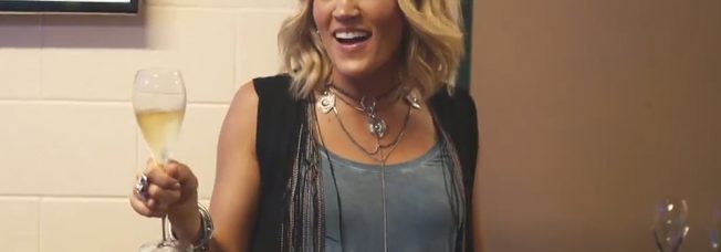 Watch Carrie Underwood Cram Two Weeks of Australian Fun Into 2-Minute Video