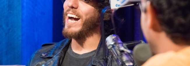 Chris Janson’s “Holdin’ Her” Is Almost the Perfect Marriage Proposal Song . . . Almost