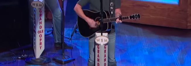 Exclusive Premiere: Watch Josh Turner Perform “Hometown Girl” on the Grand Ole Opry Stage