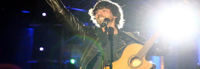 Chris Janson Is “Loving Life and Having Fun” Writing and Recording for New Album He Hopes to Drop Early This Year