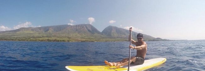 Seeing Kip Moore Vacation Shirtless Is the Best Way to Kick Off the New Year