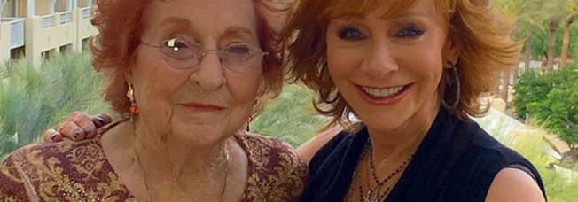 Reba McEntire Says Singing With Mom and Sisters on New Gospel Album Was “Too Much Fun”