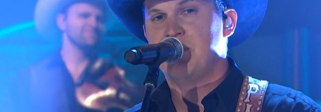 Jon Pardi Brings Country To New York With His Latest No.1 Single, “Dirt On My Boots” [Watch]