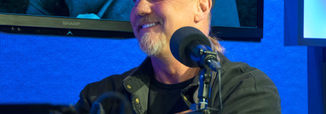 With 12th Studio Album Dropping on March 31, Trace Adkins Plans to “Feel Guilty” With 12th USO Tour